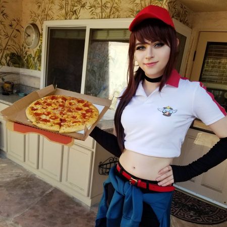 Sneaky cosplaying Pizza Delivery Girl